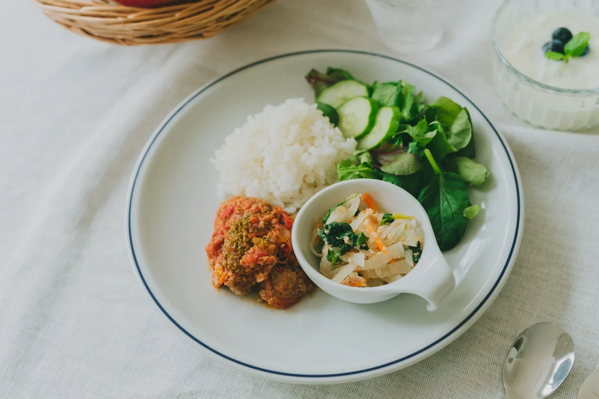 温めるだけで、栄養満点の幼児食ができあがり！
